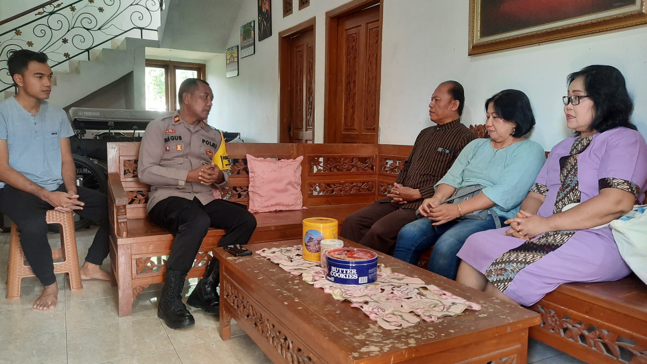 Mewujudkan Toleransi dan Moderasi Beragama, GKJ Slawi Kunjungi Ketua PHDI Kabupaten Tegal 1 WhatsApp Image 2025-03-31 at 12.03.27_b78f3bf7